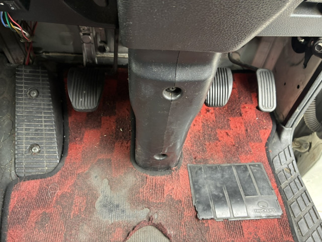 日野 レンジャー 中型 ウィング 2PG-FD2ABA(103981) 33枚目