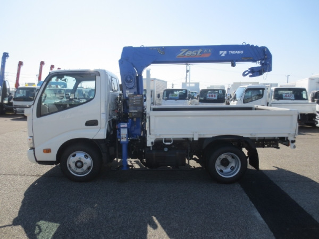 Toyota dyna Small Crane equipped trucks 2KG-XZU605(103983) 9枚目