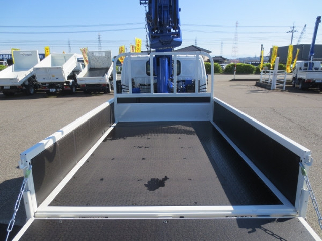 Toyota dyna Small Crane equipped trucks 2KG-XZU605(103983) 10枚目