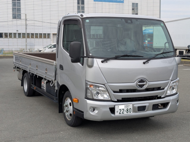 日野 デュトロ 小型 平ボディ 2KG-XZC710M(103985) 2枚目