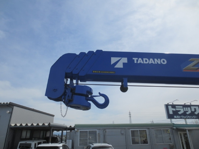 三菱ふそう キャンター 小型 平ボディ（クレーン付） 2PG-FEB80(103984) 12枚目