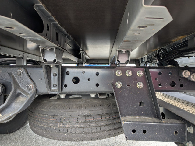 日野 デュトロ 小型 平ボディ 2KG-XZC710M(103985) 9枚目