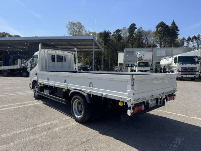 日野 デュトロ 小型 平ボディ 2RG-XZC655M(103986) 4枚目