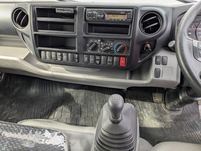 日野 デュトロ 小型 平ボディ 2KG-XZC710M(103985) 23枚目