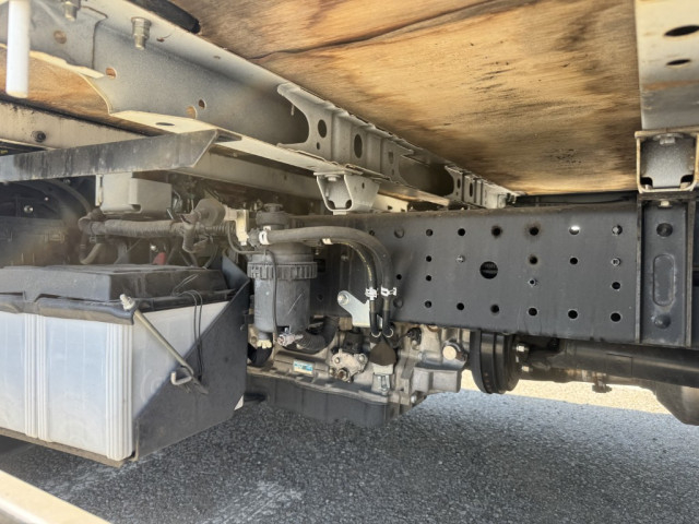 日野 デュトロ 小型 平ボディ 2RG-XZC655M(103986) 18枚目
