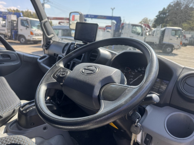 日野 デュトロ 小型 平ボディ 2RG-XZC655M(103986) 23枚目