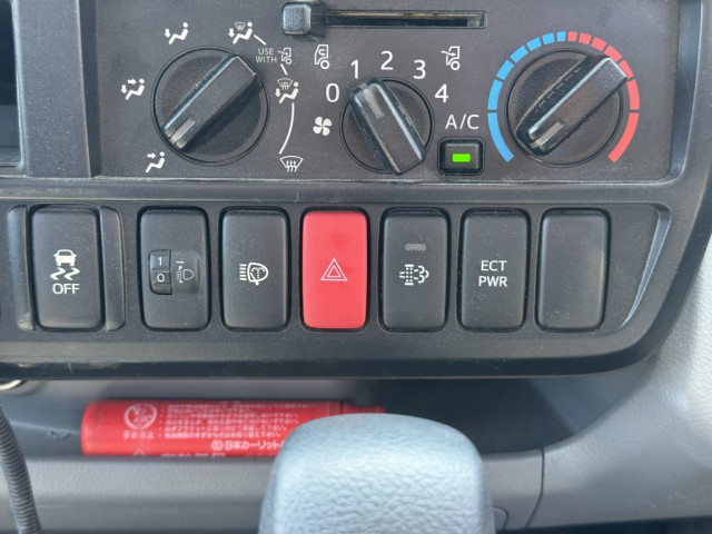 日野 デュトロ 小型 平ボディ 2RG-XZC655M(103986) 26枚目