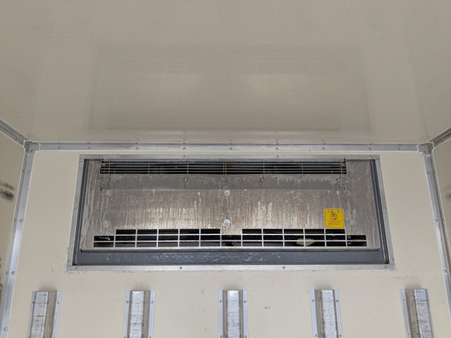 三菱ふそう キャンター 小型 冷蔵冷凍バン 2PG-FBAV0(103987) 23枚目