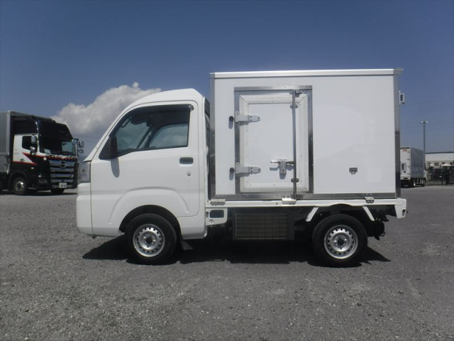 ダイハツ ハイゼット 軽 冷蔵冷凍バン 3BD-S500P(103988) 6枚目