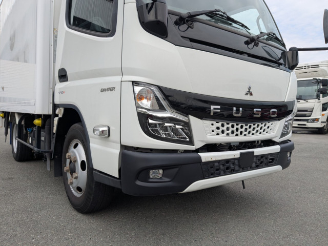 三菱ふそう キャンター 小型 冷蔵冷凍バン 2PG-FBAV0(103987) 25枚目