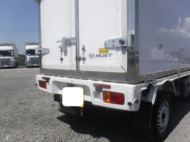 ダイハツ ハイゼット 軽 冷蔵冷凍バン 3BD-S500P(103988) 13枚目