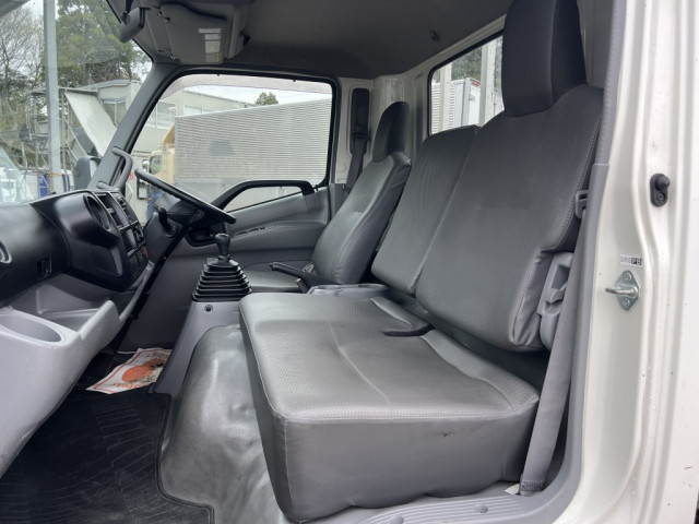 日野 デュトロ 小型 平ボディ 2RG-XZU710M(103989) 29枚目