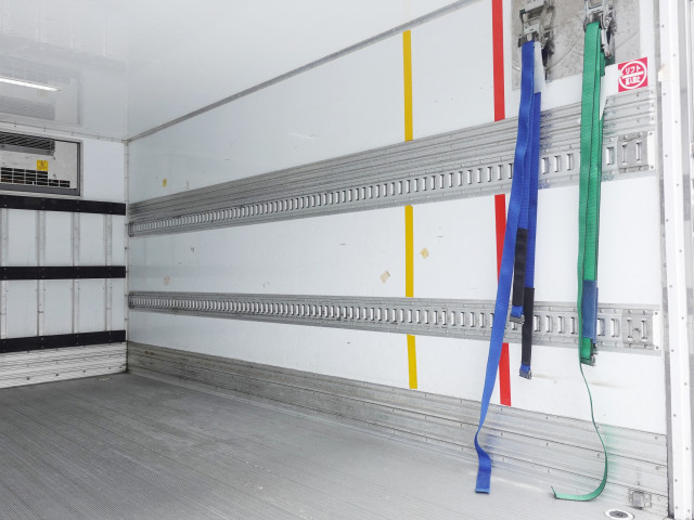 いすゞ エルフ 小型 冷蔵冷凍バン 2RG-NPR88AN(103992) 20枚目