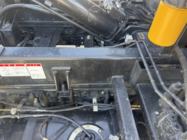 三菱ふそう キャンター 小型 コンテナ専用車 2PG-FBAV0(103996) 25枚目