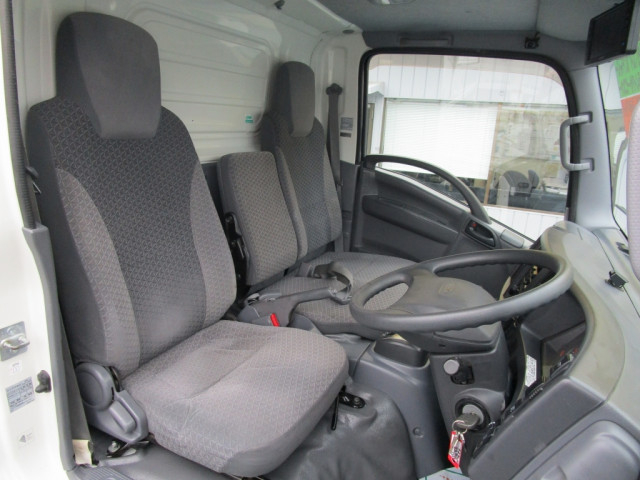 いすゞ エルフ 小型 バン TRG-NMR85AN(103997) 6枚目