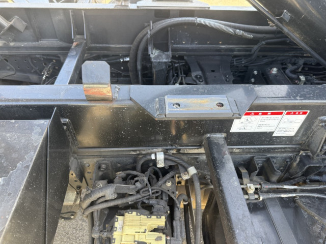 三菱ふそう キャンター 小型 コンテナ専用車 2PG-FBAV0(103996) 26枚目