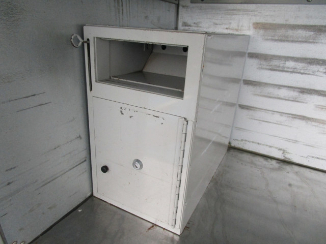 いすゞ エルフ 小型 バン TRG-NMR85AN(103997) 15枚目