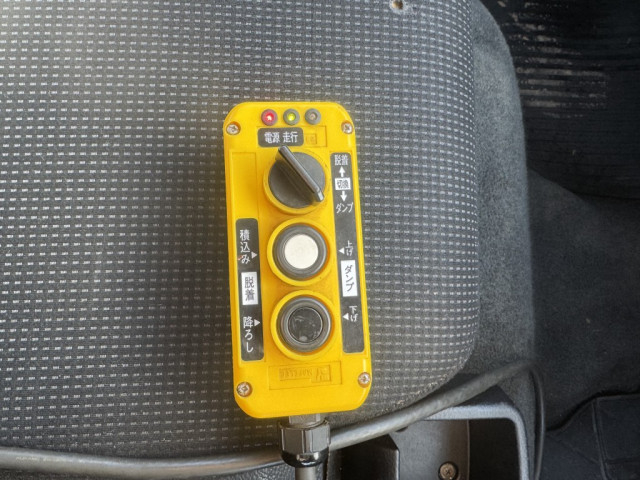 三菱ふそう キャンター 小型 コンテナ専用車 2PG-FBAV0(103996) 39枚目