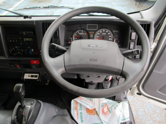 いすゞ エルフ 小型 バン TRG-NMR85AN(103997) 25枚目