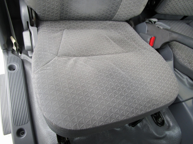 いすゞ エルフ 小型 バン TRG-NMR85AN(103997) 30枚目