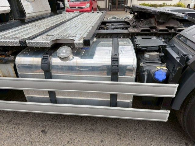 日野 プロフィア 大型 トラクタ 2DG-SH1EDGG(103998) 10枚目