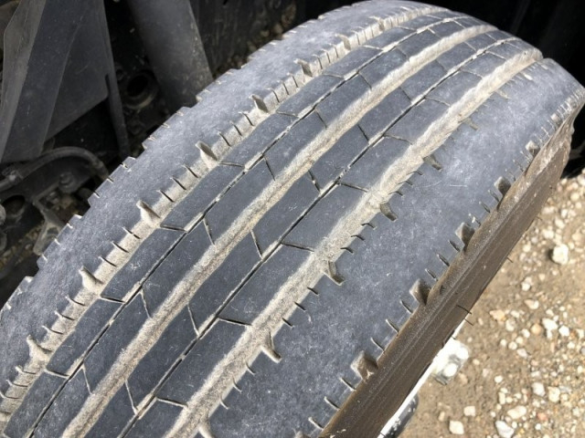 日野 デュトロ 小型 平ボディ（クレーン付） TKG-XZU650M(103999) 16枚目