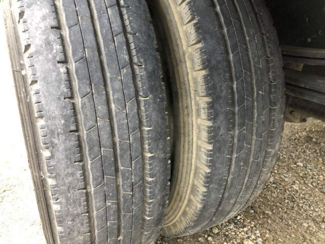 日野 デュトロ 小型 平ボディ（クレーン付） TKG-XZU650M(103999) 18枚目