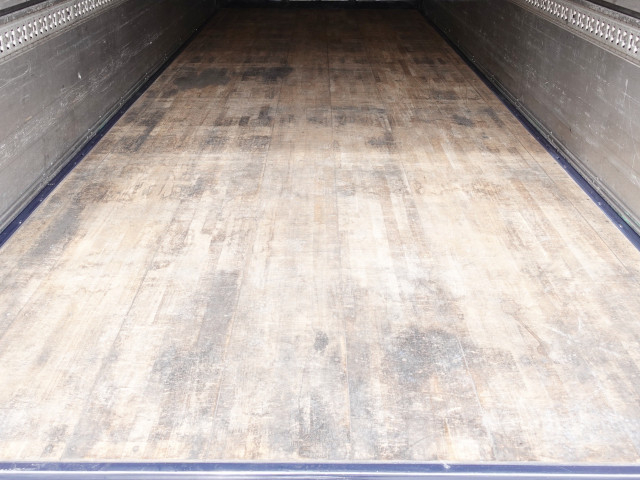 いすゞ フォワード 増トン ウィング LKG-FTR90T2(104000) 11枚目