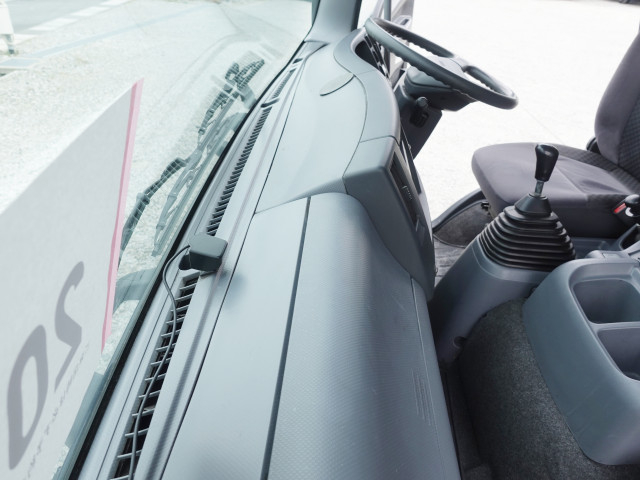 いすゞ フォワード 増トン ウィング LKG-FTR90T2(104000) 18枚目