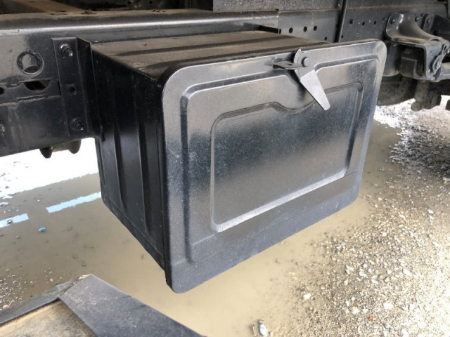 日野 デュトロ 小型 平ボディ（クレーン付） TKG-XZU650M(103999) 39枚目