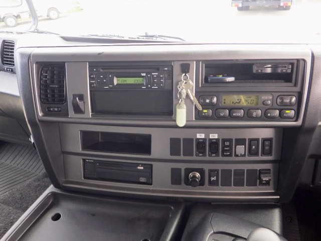 日野 プロフィア 大型 平ボディ QKG-FW1EZBJ(104001) 14枚目