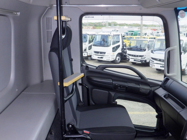 日野 プロフィア 大型 平ボディ QKG-FW1EZBJ(104001) 47枚目