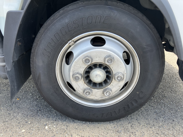 いすゞ エルフ 小型 冷蔵冷凍バン TPG-NPR85AN(104005) 9枚目