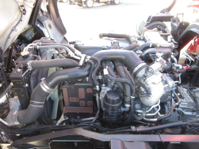 いすゞ フォワード 中型 平ボディ（クレーン付） 2RG-FRR90S2(104050) 23枚目