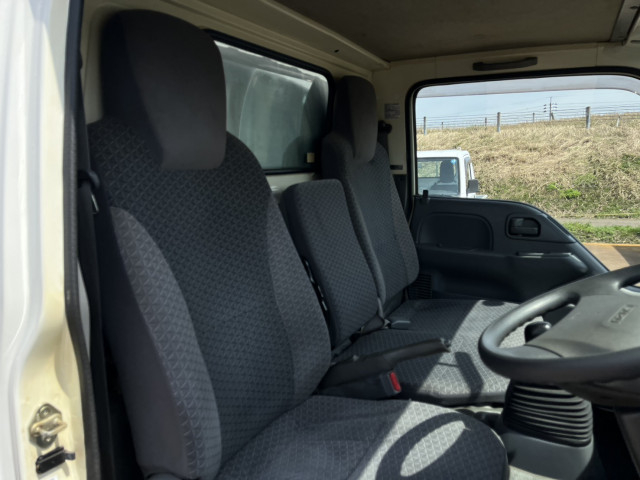 いすゞ エルフ 小型 平ボディ TRG-NJR85A(104051) 24枚目