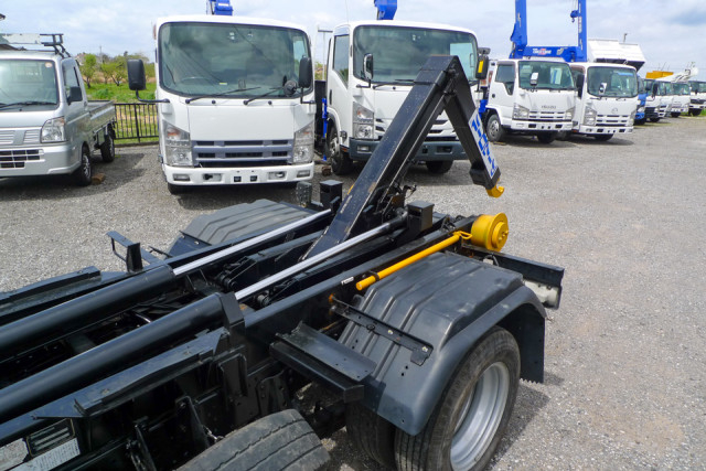 日野 デュトロ 小型 コンテナ専用車 TKG-XZU605M(104053) 9枚目