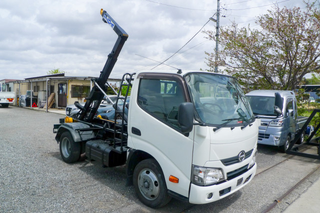 日野 デュトロ 小型 コンテナ専用車 TKG-XZU605M(104053) 15枚目