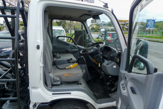 日野 デュトロ 小型 コンテナ専用車 TKG-XZU605M(104053) 26枚目