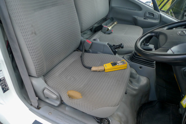 日野 デュトロ 小型 コンテナ専用車 TKG-XZU605M(104053) 28枚目