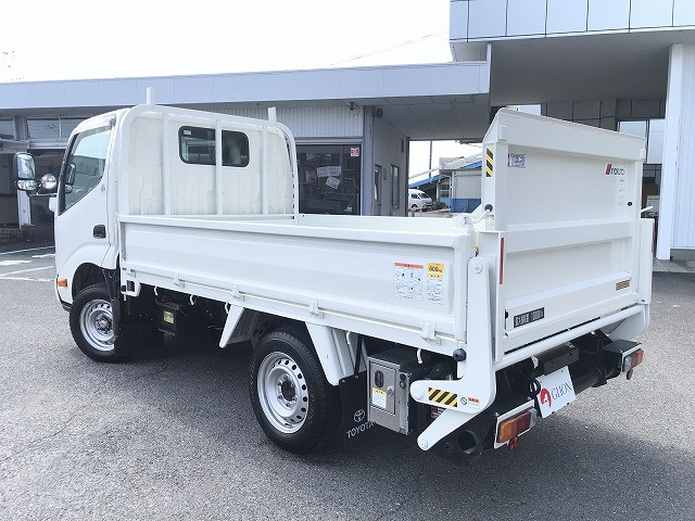 トヨタ ダイナ 小型 平ボディ ABF-TRY220(104054) 6枚目