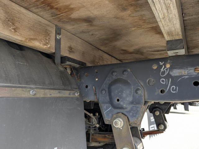 いすゞ エルフ 小型 Wキャブ TRG-NJR85A(104055) 15枚目