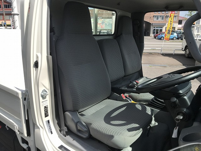 トヨタ ダイナ 小型 平ボディ ABF-TRY220(104054) 38枚目