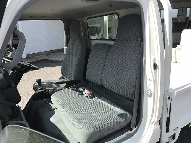 トヨタ ダイナ 小型 平ボディ ABF-TRY220(104054) 39枚目