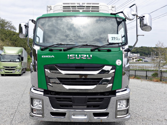 いすゞ ギガ 大型 冷蔵冷凍バン QKG-CYJ77B(104057) 3枚目