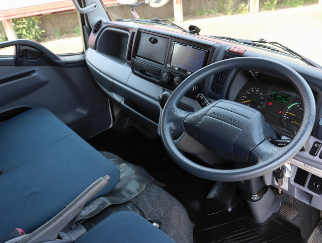 三菱ふそう キャンター 小型 Wキャブ TKG-FBA20(104056) 28枚目