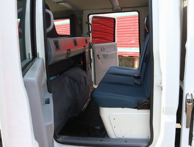 三菱ふそう キャンター 小型 Wキャブ TKG-FBA20(104056) 36枚目