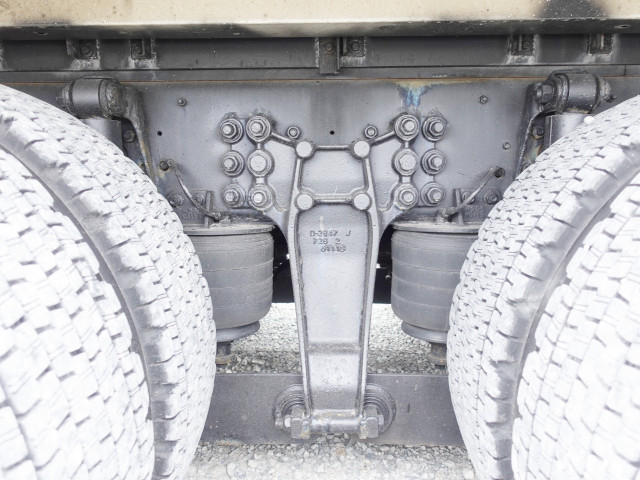 いすゞ ギガ 大型 冷蔵冷凍バン QKG-CYJ77B(104057) 22枚目