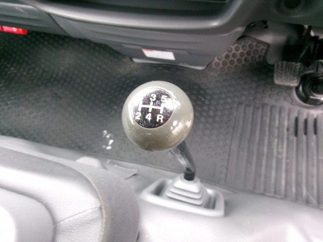 マツダ ボンゴ 小型 土砂ダンプ DBF-SLP2T(104058) 10枚目