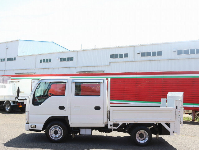 いすゞ エルフ 小型 Wキャブ TRG-NHR85A(104059) 8枚目