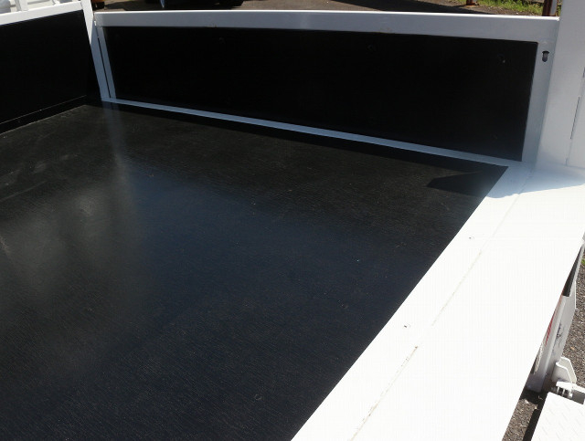 いすゞ エルフ 小型 Wキャブ TRG-NHR85A(104059) 16枚目